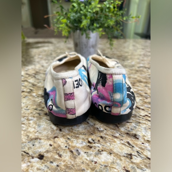 CHANEL VTG Graffiti Cap-Toe Interlocking CC Logo Ballet Flats 40 - Picture 7 of 13